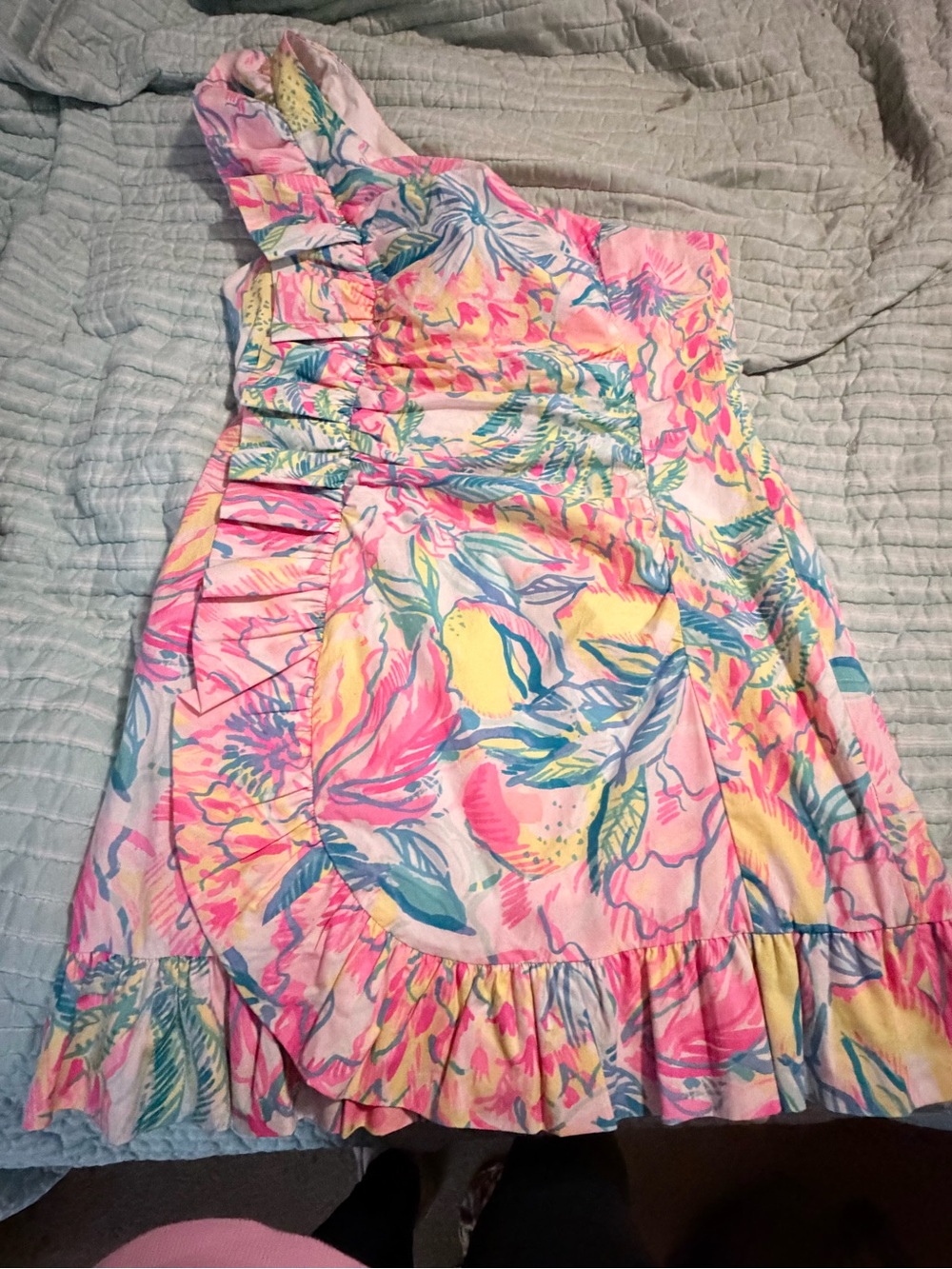 One-Shoulder Pink Floral Ruffle dress